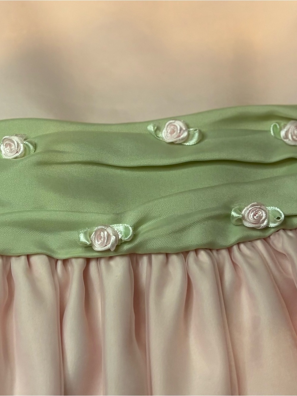 🌟Girls 4T Sugar Plum Flower Sash Girls' Dress - Picture 3 of 4